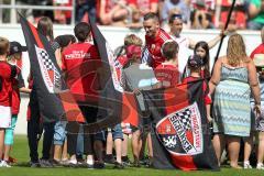 1. Bundesliga - Fußball - FC Ingolstadt 04 - Saisoneröffnung - Auftakttraining - Einlauf Pascal Groß (10, FCI)