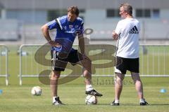 1. Bundesliga - Fußball - FC Ingolstadt 04 - Training - Saison 2015/2016 - Neuzugang Torwart Örjan Haskjard Nyland - Cheftrainer Ralph Hasenhüttl (FCI) und Hermann Eikam Physiotherapeut