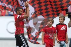 1. Bundesliga - Fußball - FC Ingolstadt 04 - Saisoneröffnung - Auftakttraining - Einlauf Kapitän Marvin Matip (34, FCI)