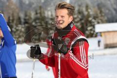 1. Bundesliga - Fußball - FC Ingolstadt 04 - Winterpause Training - Langlauf in Seefeld - geübter Langläufer Torwart Örjan Haskjard Nyland (26, FCI)