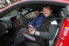 1. Bundesliga - Fußball - FC Ingolstadt 04 - Winterpause - Besuch bei Audi driving experience in Seefeld/Österreich -  Cheftrainer Ralph Hasenhüttl (FCI) und hinten Co-Trainer Michael Henke (FCI) im Audi TT