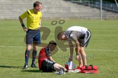 FC Ingolstadt - A - Junioren - 1.FC Saarbrücken - Thalhammer M. rot FC Ingolstadt wird behandelt - Foto: Jürgen Meyer