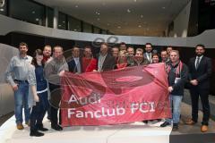 Audi Star Talk - Trainer FC Ingolstadt 04 Ralph Hasenhüttl Interview Gast bei Moderator Klaus Gronewald - Audi Fanclub FCI Gruppenfotos Bernd Billes mit Harald Gärtner