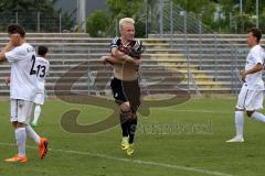 FC Ingolstadt - A-Junioren Bundesliga - Saison 2015/2016 - FC Ingolstadt 04- SC Freiburg - Scherer Maximilian rot Ingolstadt schießt den 2:1 Führungstreffer - Foto: Jürgen Meyer