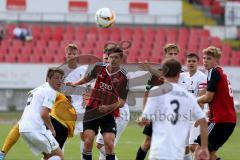 FC Ingolstadt - A-Junioren Bundesliga - Saison 2015/2016 - FC Ingolstadt 04- SC Freiburg - Hasenhüttl Patrick #11 rot Ingolstadt - Liebler Sterfan #6 rot Ingolstadt - Frommann Constantin Torwart Freiburg - Foto: Jürgen Meyer