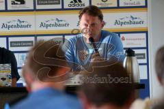 DFB-Pokal - 1. Runde - Fußball - FC Ingolstadt 04 - SpVgg Unterhaching - Pressekonferenz nach dem Spiel, Ingolstadt scheidet aus. Cheftrainer Ralph Hasenhüttl (FCI)