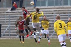 Regionalliga Bayern - FC Ingolstadt 04 II - SpVgg Bayreuth - oben Sammy Ammari (9) köpft zum Tor, Florian Ascherl (6 SpVgg)