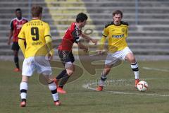 Regionalliga Bayern - FC Ingolstadt 04 II - SpVgg Bayreuth - mitte Sammy Ammari (9) und rechts Kristian Böhnlein (SpVgg)