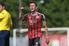 Regionalliga Bayern - FC Ingolstadt 04 II - SV 01 Viktoria Aschaffenburg - 5:3 - Streit am Platz rechts Andreas Buchner (16)