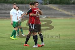 Regionalliga Bayern - FC Ingolstadt 04 II - 1. FC Schweinfurt 05 - links Thomas Blomeyer (18) trifft zum 1:0 Tor Jubel mit Sammy Ammari (9)