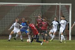 Regionalliga Bayern - FC Ingolstadt 04 II - FC Amberg - Fabian Rasch (7), TW Matthias Götz (FCA), mitte warten Andreas Buchner (16) und Gordon Büch (23)