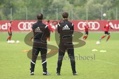 Regionalliga Bayern - FC Ingolstadt 04 II - U23 - Trainingsauftakt - Saison 2015/2016 - Co-Trainer Ersin Demir und Cheftrainer Stefan Leitl