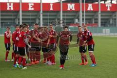 Regionalliga Bayern - FC Ingolstadt 04 II - U23 - Trainingsauftakt - Saison 2015/2016 - vorne Neuzugang Torwart Leon Fischhaber muss zum Geburtstag den Spaß mitmachen