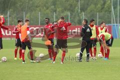 Regionalliga Bayern - FC Ingolstadt 04 II - U23 - Trainingsauftakt - Saison 2015/2016 - Co-Trainer Ersin Demir erklärt