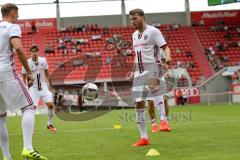 1. Bundesliga - Fußball - FC Ingolstadt 04 - Saisoneröffnung im Audi Sportpark - Showtraining rechts Robert Leipertz (13, FCI)