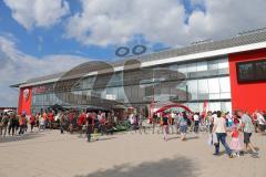 1. Bundesliga - Fußball - FC Ingolstadt 04 - Saisoneröffnung im Audi Sportpark - Rahmenprogramm Fans Show Feier Attraktionen
