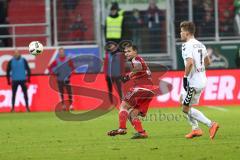 1. Bundesliga - Fußball - FC Ingolstadt 04 - SC Freiburg - Marvin Matip (34, FCI) Niederlechner, Florian (7 Freiburg)