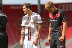 1. Bundesliga - Fußball - FC Ingolstadt 04 - Saisoneröffnung im Audi Sportpark - Pascal Groß (10, FCI) Max Christiansen (19, FCI)