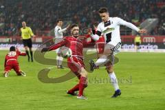 1. Bundesliga - Fußball - FC Ingolstadt 04 - SC Freiburg - Mathew Leckie (7, FCI) Günter, Christian (30 Freiburg)