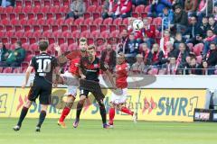 1. BL - Saison 2016/2017 - FSV Mainz 05 - FC Ingolstadt 04 - Pascal Groß (#10 FCI) - Lukas Hinterseer (#16 FCI) mit einem Kopfball - Alexander Hack (42 Mainz) - Foto: Meyer Jürgen