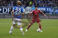 1. Bundesliga - Fußball - SV Darmstadt 98 - FC Ingolstadt 04 - Florian Jungwirth (23 Darmstadt 98) Almog Cohen (36, FCI)