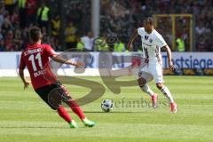 1. Bundesliga - Fußball - SC Freiburg - FC Ingolstadt 04 - Marcel Tisserand (32, FCI) Bulut, Onur (11 Freiburg)