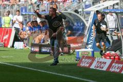 1. BL - Saison 2016/2017 - Hamburger SV - FC Ingolstadt 04 - Markus Kauczinski (Trainer FCI) gibt Anweisungen - Foto: Meyer Jürgen