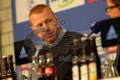 1. Bundesliga - Fußball - FC Schalke 04 - FC Ingolstadt 04 - Pressekonferenz nach dem Spiel Cheftrainer Maik Walpurgis (FCI)