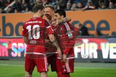 1. Bundesliga - Fußball - FC Augsburg - FC Ingolstadt 04 - Almog Cohen (36, FCI) Tor Jubel mit Torschütze Sonny Kittel (21, FCI) Pascal Groß (10, FCI)