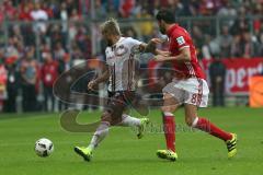 1. Bundesliga - Fußball - FC Bayern - FC Ingolstadt 04 - Darío Lezcano (11, FCI) Javi Martinez (8 Bayern)