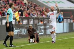 1. Bundesliga - Fußball - 1. FC Köln - FC Ingolstadt 04 - Darío Lezcano (11, FCI) Konstantin Rausch (34 Köln) Foul