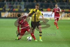 1. Bundesliga - Fußball - Borussia Dortmund - FC Ingolstadt 04 - 1:0 - Mathew Leckie (7, FCI) Erik Durm (BVB 37)