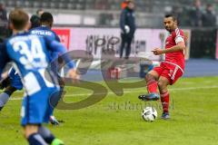 1. BL - Saison 2016/2017 - Hertha BSC - FC Ingolstadt 04 - Marvin Matip (#34 FCI) passt einen Ball - Foto: Meyer Jürgen