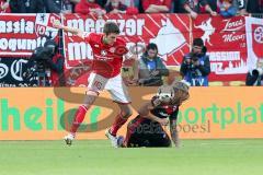 1. BL - Saison 2016/2017 - FSV Mainz 05 - FC Ingolstadt 04 - Lezano Farina,Dario (#37 FCI) wird von Stefan Bell (#16 Mainz) gefoult - Foto: Meyer Jürgen