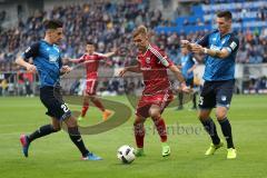 1. Bundesliga - Fußball - TSG 1899 Hoffenheim - FC Ingolstadt 04 - Benjamin Hübner (TSG 21) Lukas Hinterseer (16, FCI) Niklas Süle (TSG 25)