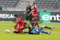 1. BL - Saison 2016/2017 - Hertha BSC - FC Ingolstadt 04 - Alfredo Morales (#6 FCI) - Vladimir Darida (#6 Hertha) - Foto: Meyer Jürgen