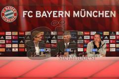 1. Bundesliga - Fußball - FC Bayern - FC Ingolstadt 04 - Pressekonferenz nach dem Spiel Cheftrainer Carlo Ancelotti (Bayern)und Cheftrainer Markus Kauczinski (FCI)