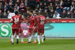 1. Bundesliga - Fußball - Eintracht Frankfurt - FC Ingolstadt 04 - Tor Jubel Treffer mitte Romain Brégerie (18, FCI) 0:1 mit Marvin Matip (34, FCI) Marcel Tisserand (32, FCI)