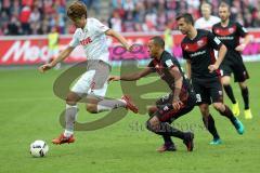 1. Bundesliga - Fußball - 1. FC Köln - FC Ingolstadt 04 - Dominique Heintz (3 Köln) und Marcel Tisserand (32, FCI) Zweikampf