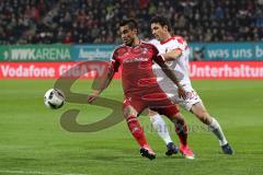 1. Bundesliga - Fußball - FC Augsburg - FC Ingolstadt 04 - Darío Lezcano (11, FCI) Gojko Kacar (FCA 20)
