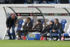 1. Bundesliga - Fußball - TSG 1899 Hoffenheim - FC Ingolstadt 04 - Trainerbank Cheftrainer Maik Walpurgis (FCI) Co-Trainer Michael Henke (FCI) Co-Trainer Ovid Hajou (FCI) Torwarttrainer Martin Scharfer (FCI) Sportdirektor Thomas Linke (FCI)  enttäuscht