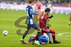 1. BL - Saison 2016/2017 - Hertha BSC - FC Ingolstadt 04 - Pascal Groß (#10 FCI) - Valentin Stocker (#14 Hertha) - Foto: Meyer Jürgen