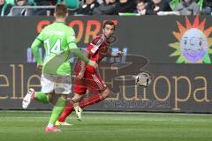 1. Bundesliga - Fußball - VfL Wolfsburg - FC Ingolstadt 04 - Markus Suttner (29, FCI)  Jakub Blaszczykowski (14 Wolfsburg)