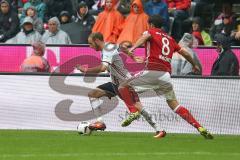 1. Bundesliga - Fußball - FC Bayern - FC Ingolstadt 04 - Moritz Hartmann (9, FCI) Javi Martinez (8 Bayern)