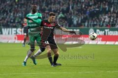 1. Bundesliga - Fußball - Werder Bremen - FC Ingolstadt 04 - Lamine Sane (26 Bremen) Pascal Groß (10, FCI)