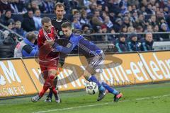 1. Bundesliga - Fußball - FC Schalke 04 - FC Ingolstadt 04 - Zweikampf Mathew Leckie (7, FCI) Matija Nastasic
