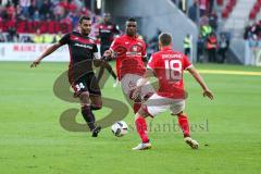 1. BL - Saison 2016/2017 - FSV Mainz 05 - FC Ingolstadt 04 - Marvin Matip (#34 FCI) - Jhon Cordoba (#15 Mainz) - Daniel Brosinski (#18 Mainz) - Foto: Meyer Jürgen