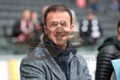 1. Bundesliga - Fußball - Eintracht Frankfurt - FC Ingolstadt 04 - Freddi Bobic vor dem Spiel