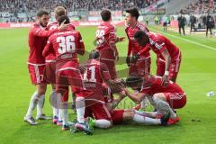 1. Bundesliga - Fußball - Eintracht Frankfurt - FC Ingolstadt 04 - Elfmeter Tor 0:2 durch Pascal Groß (10, FCI), Torwart Lukas Hradecky (1 Frankfurt) Jubel