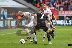 1. Bundesliga - Fußball - 1. FC Köln - FC Ingolstadt 04 - Zweikampf Konstantin Rausch (34 Köln) und Mathew Leckie (7, FCI)